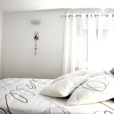 Apartments Porec City アパート *